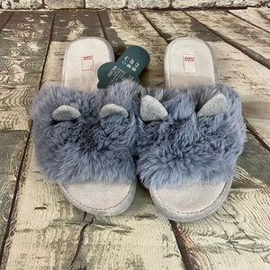 Corifei Fuzzy Cat Ear Slip Resist Lavender Arch Support Women’s Size 6 Slippers